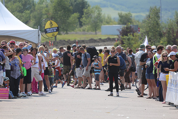 2013-E-TheRideAB-93