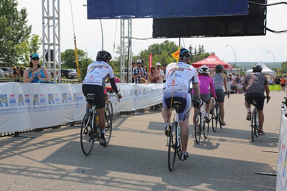 2013-E-TheRideAB-56