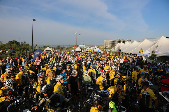 2013-E-TheRideAB-25