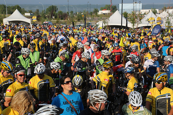 2013-E-TheRideAB-24
