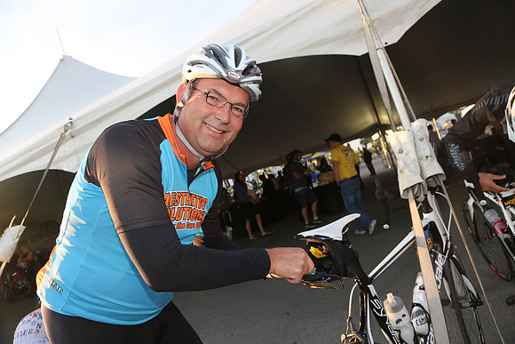 2013-E-TheRideAB-12