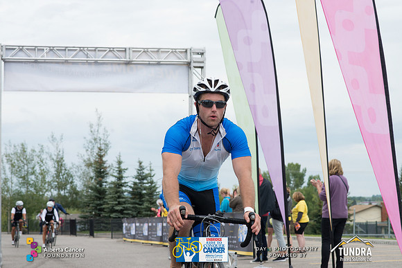 DAY 1- TheRideAB- h-8294