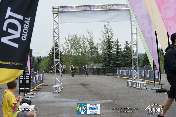 DAY 1- TheRideAB- h-7647