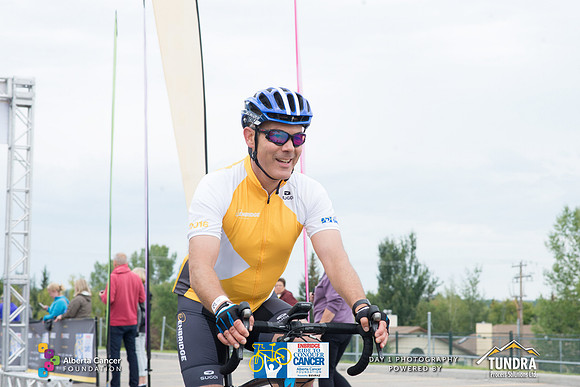 DAY 1- TheRideAB- h-8260
