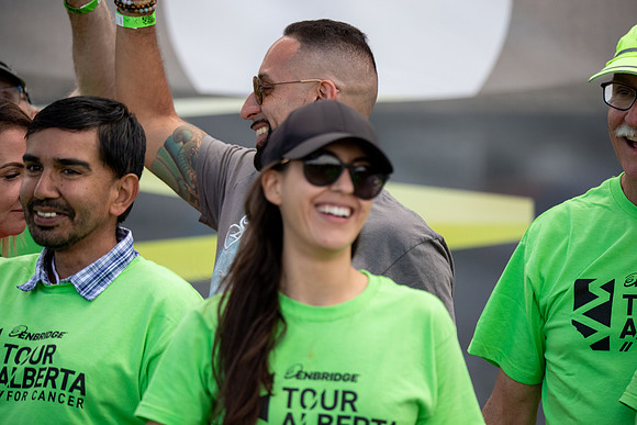 2-VOLUNTEERS-261