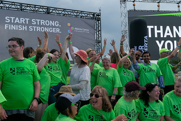 2-VOLUNTEERS-120