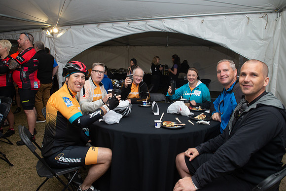 1-H1-2-5762-TheRideAB
