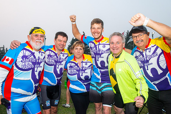 1-H1-2-5773-TheRideAB