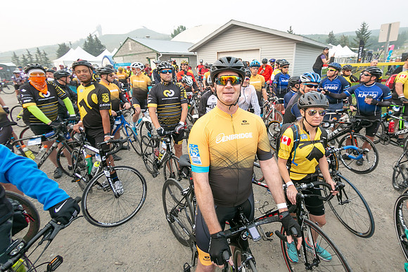 1-M3-OC-0393-TheRideAB