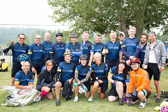 2-N4-0076-TheRideAB