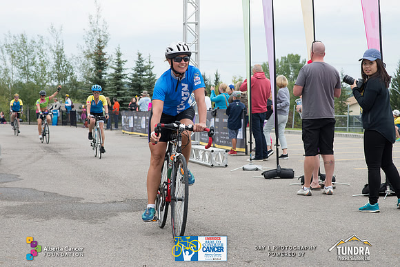 DAY 1- TheRideAB- h-8394