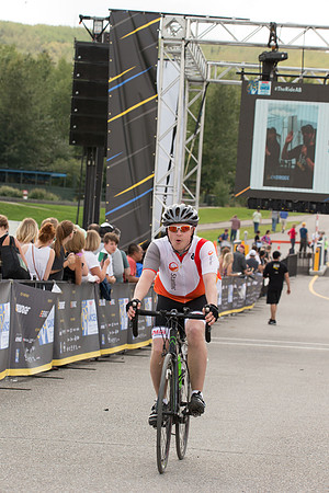 FINISH LINE CROSSING --3261