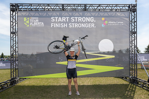 HW - TOUR ALBERTA FOR CANCER-2219