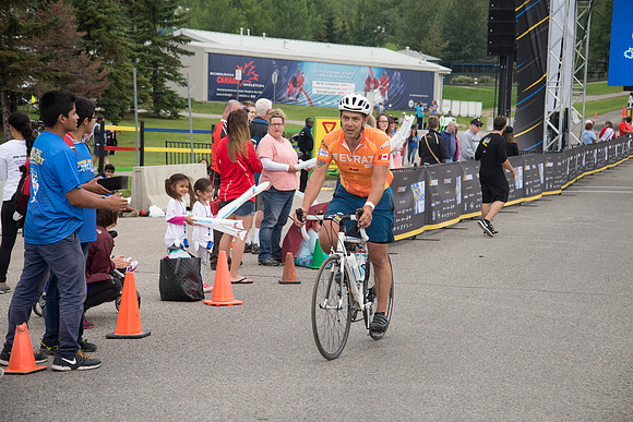 FINISH LINE CROSSING --9899