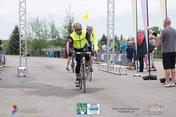 DAY 1- TheRideAB- h-8370