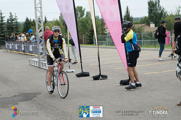 DAY 1- TheRideAB- h-8467