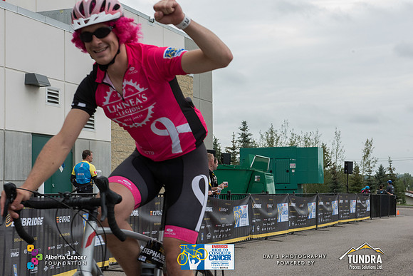 DAY 1- TheRideAB- h-9430