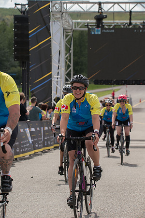 FINISH LINE CROSSING --4319