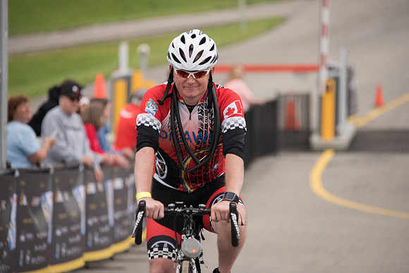FINISH LINE CROSSING --1250