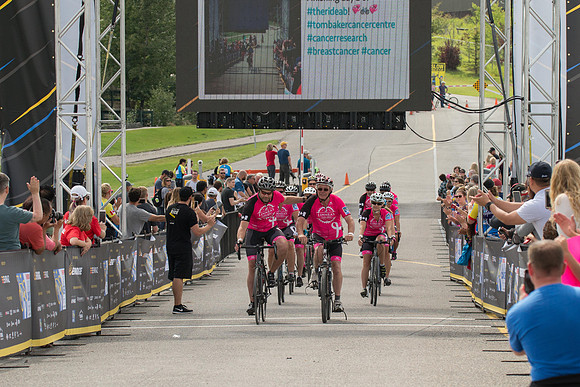 FINISH LINE CROSSING --3431