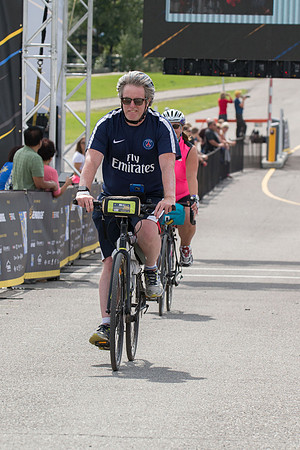 FINISH LINE CROSSING --4263