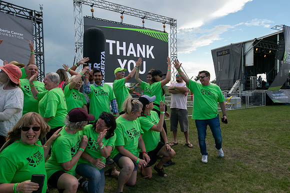 2-VOLUNTEERS-114