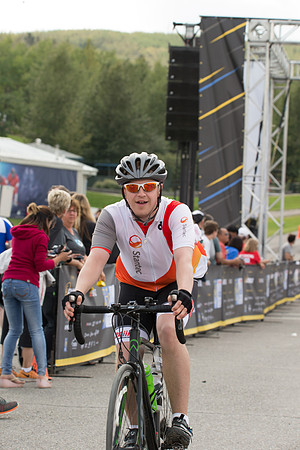 FINISH LINE CROSSING --3264