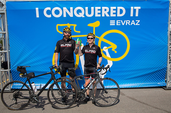 ICW-TWO-R4-TheRideAB-3200