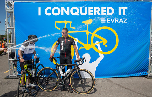 ICW-TWO-R4-TheRideAB-3352