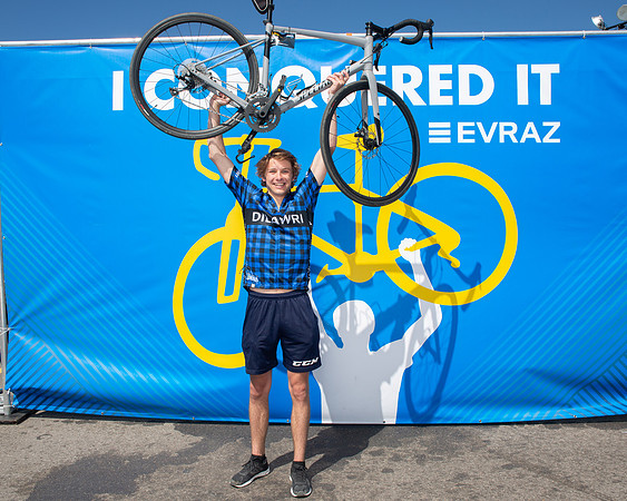 ICW-TWO-R4-TheRideAB-3551