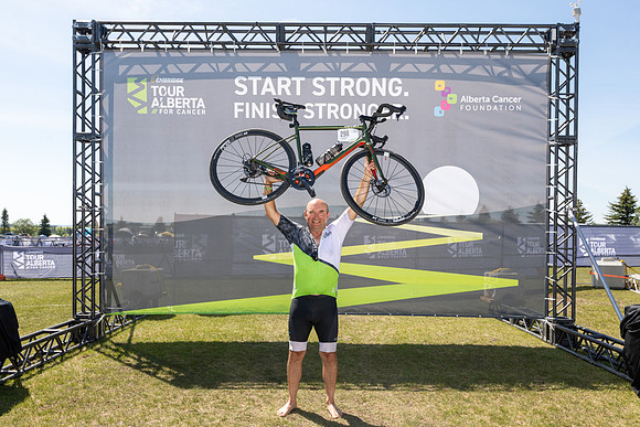 HW - TOUR ALBERTA FOR CANCER-990