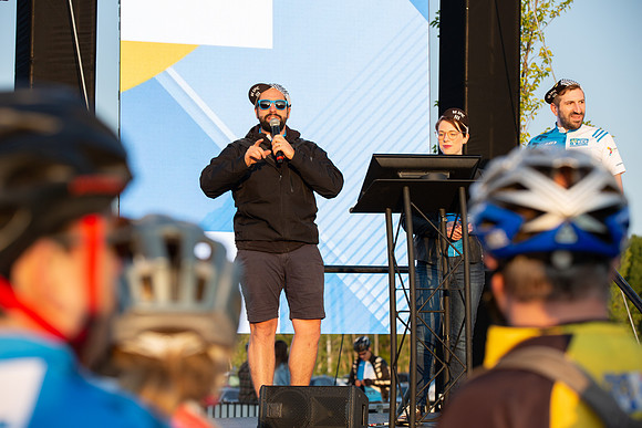 OC-2-SPEECHES-TheRideAB-175