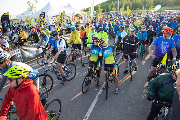 OC-3-RIDERS LEAVING-TheRideAB-12
