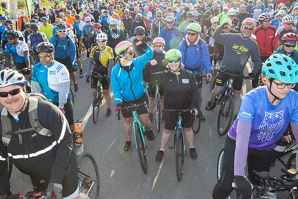 OC-3-RIDERS LEAVING-TheRideAB-16