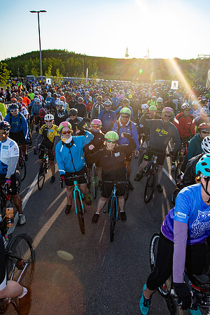 OC-3-RIDERS LEAVING-TheRideAB-18