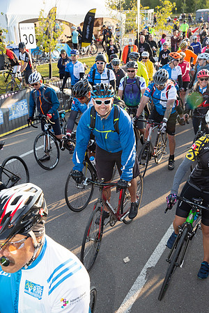 OC-3-RIDERS LEAVING-TheRideAB-20