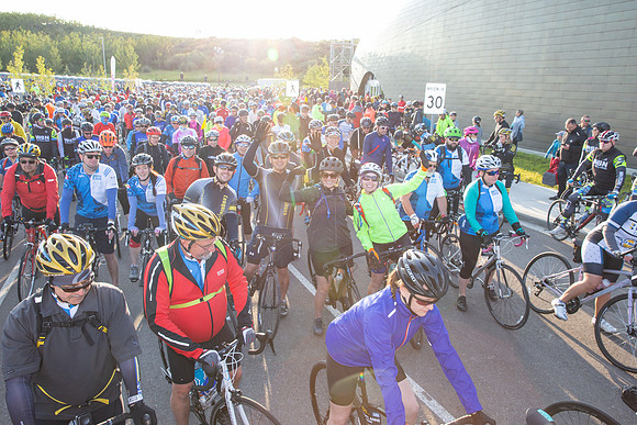 OC-3-RIDERS LEAVING-TheRideAB-32