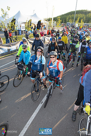 OC-3-RIDERS LEAVING-TheRideAB-40