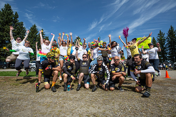 CREW + VOLUNTEERS - TheRideAB-29