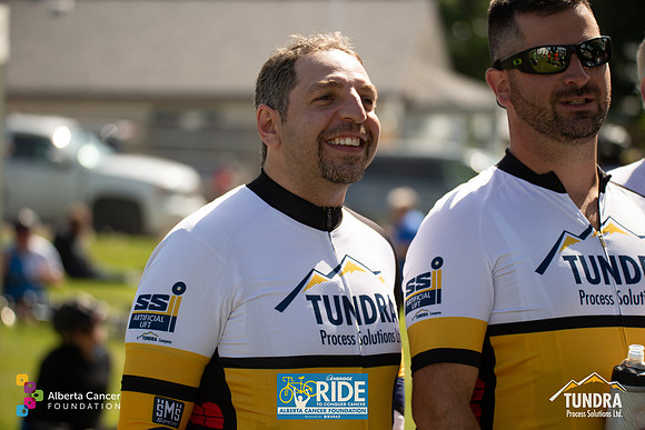 RIDERS + CHEERERS @ PITSTOPS-33