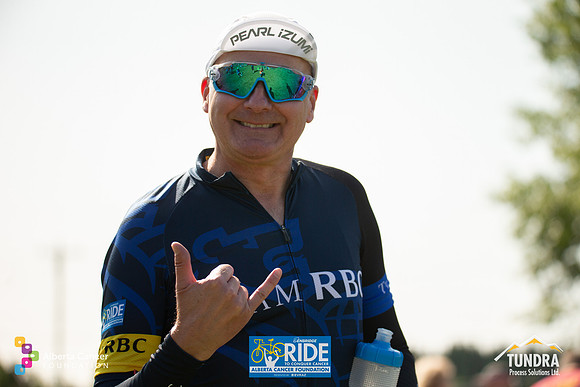 RIDERS + CHEERERS @ PITSTOPS-108