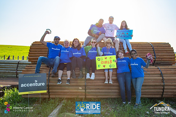 RIDERS + CHEERERS @ PITSTOPS-151