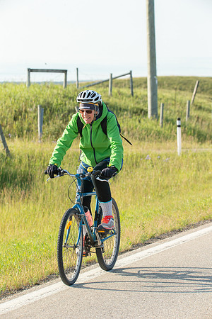 D1R-C4-TheRideAB-80
