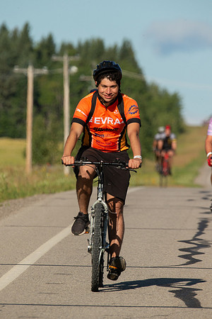 D2R-C8-TheRideAB-512