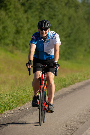 D2R-C8-TheRideAB-909