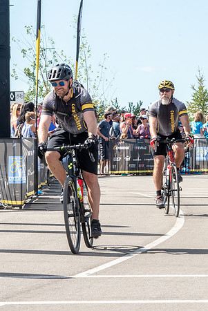 FL-A-H4-TheRideAB-1061