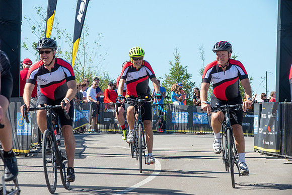 FL-A-H4-TheRideAB-605