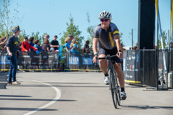 FL-A-H4-TheRideAB-626