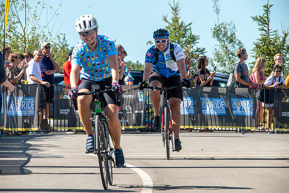 FL-A-H4-TheRideAB-646