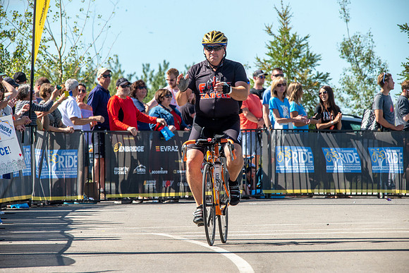 FL-A-H4-TheRideAB-676